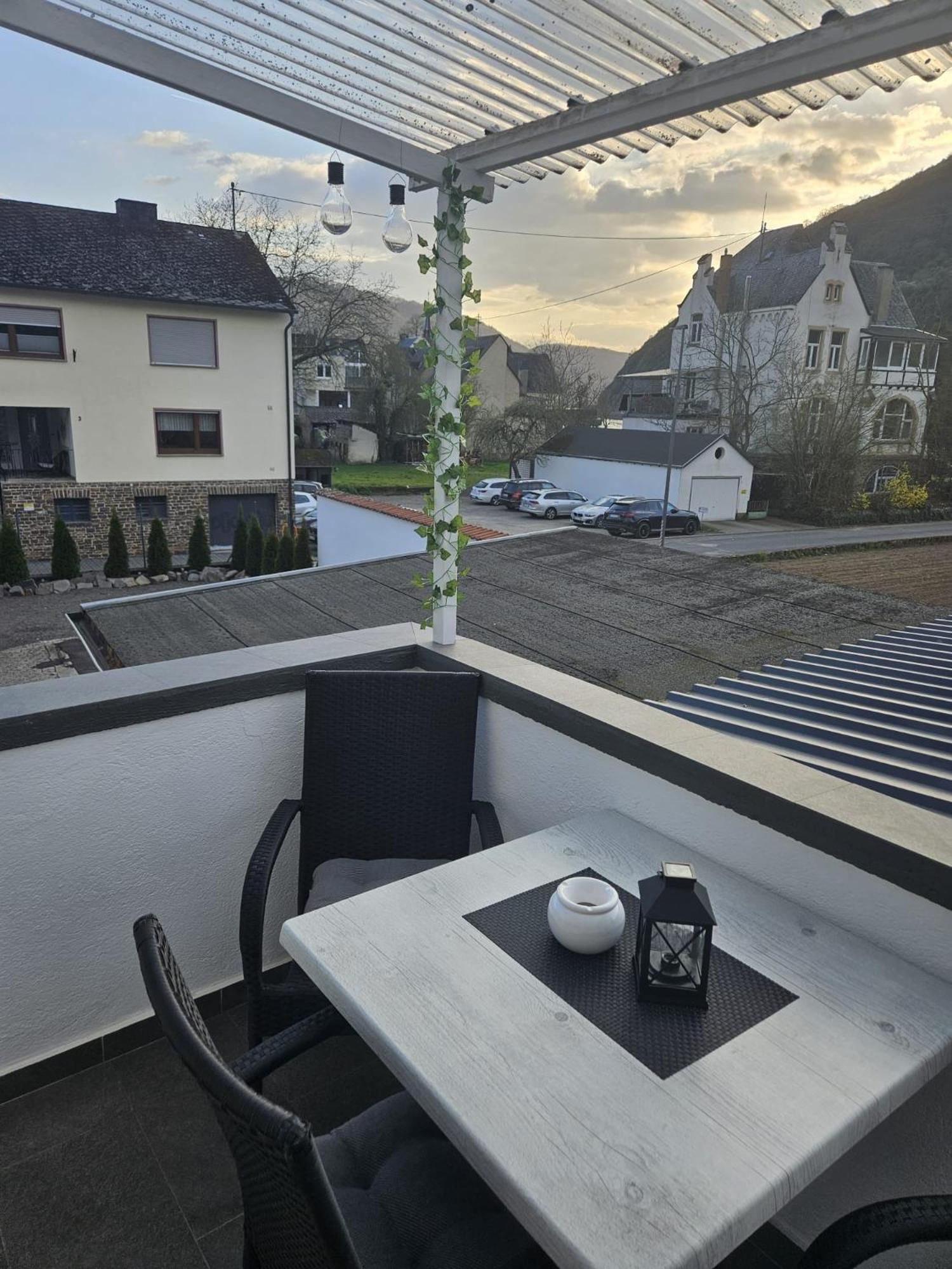 Hakans Moselblick Ferienwohnung Трайс-Карден Экстерьер фото
